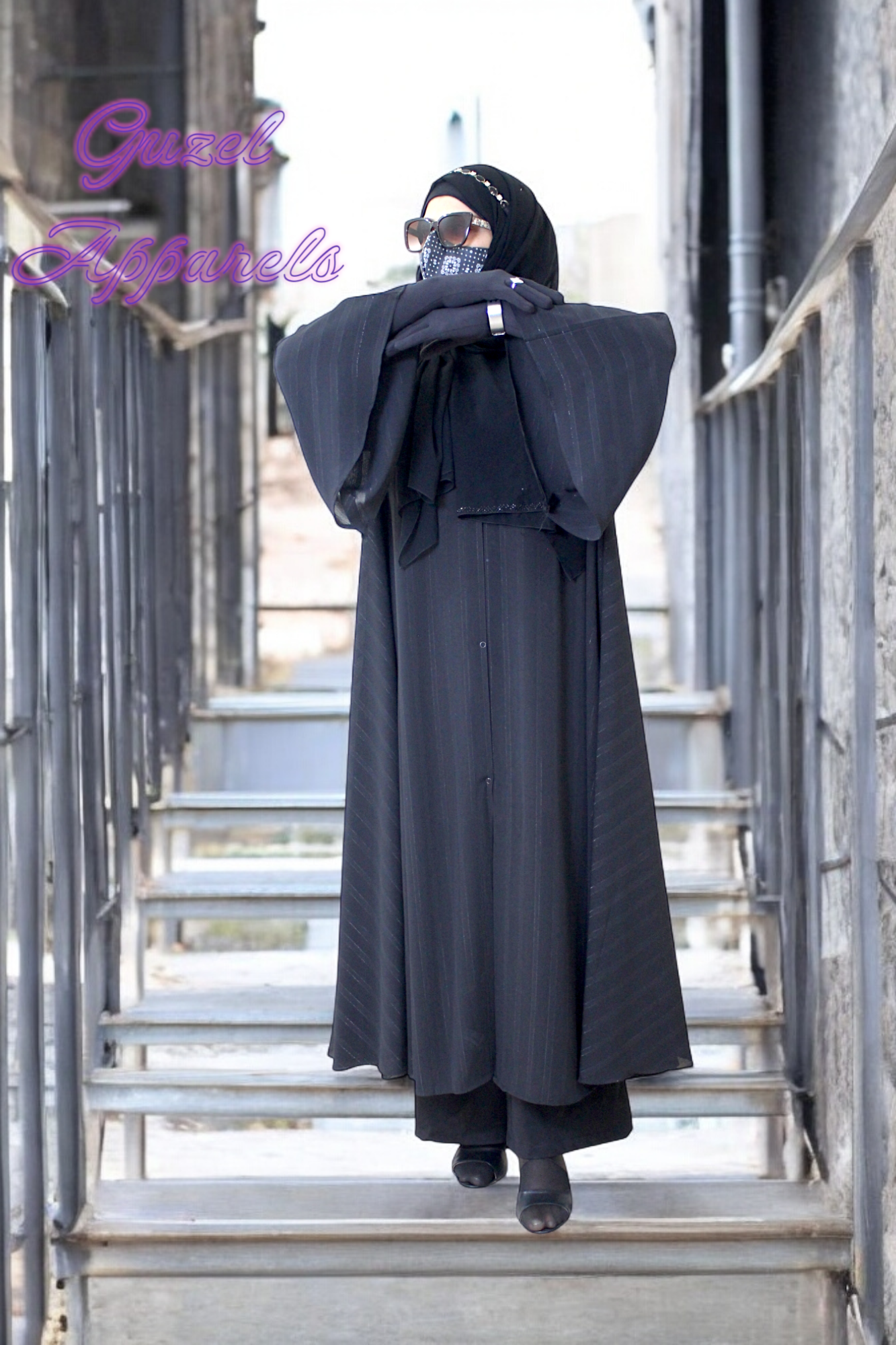 Black Blush Abaya